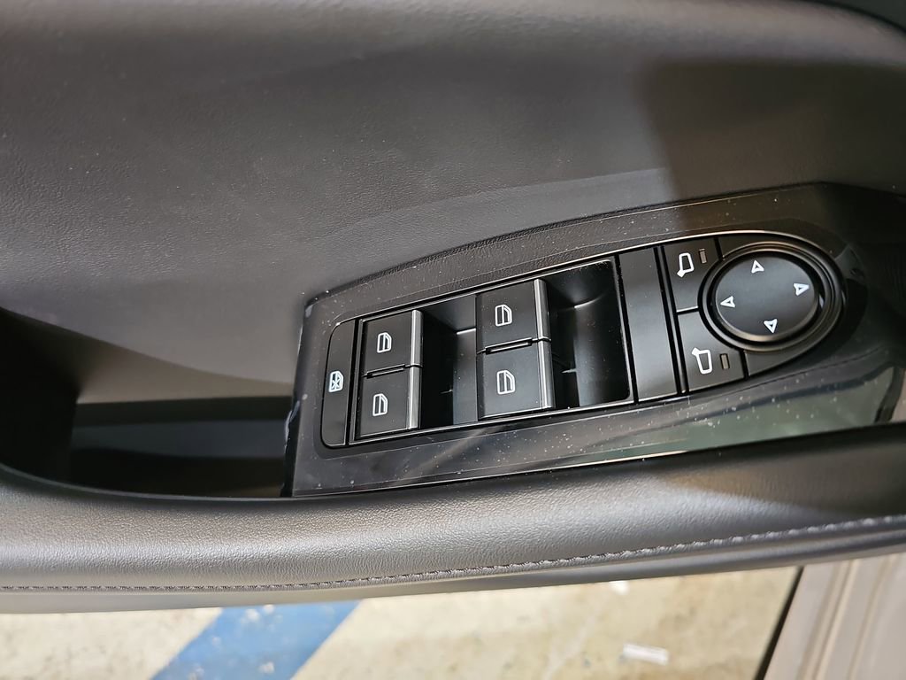 New 2026 MAZDA MAZDA3 s image 29