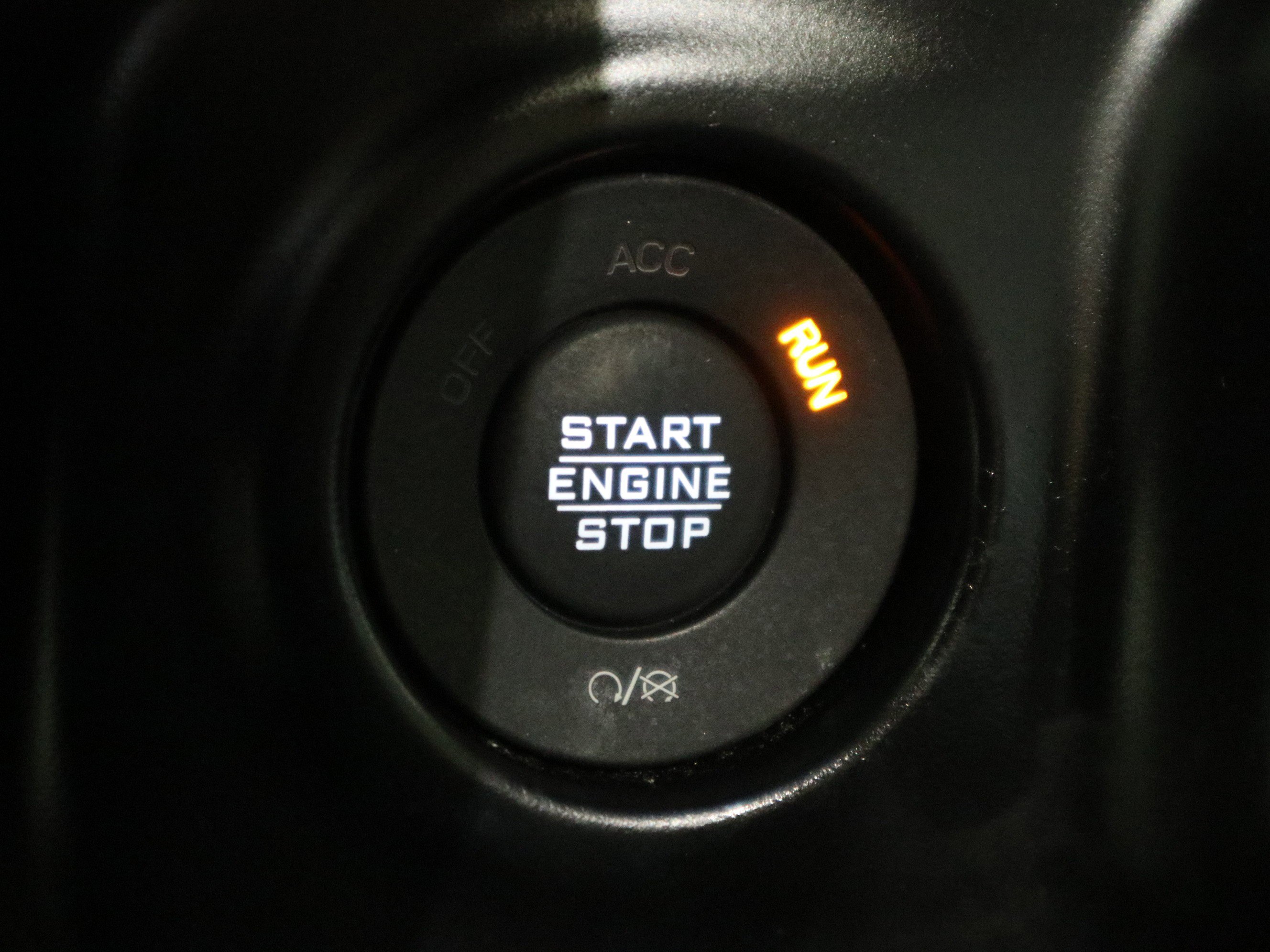 Used 2021 Jeep Wrangler Unlimited Sahara image 32