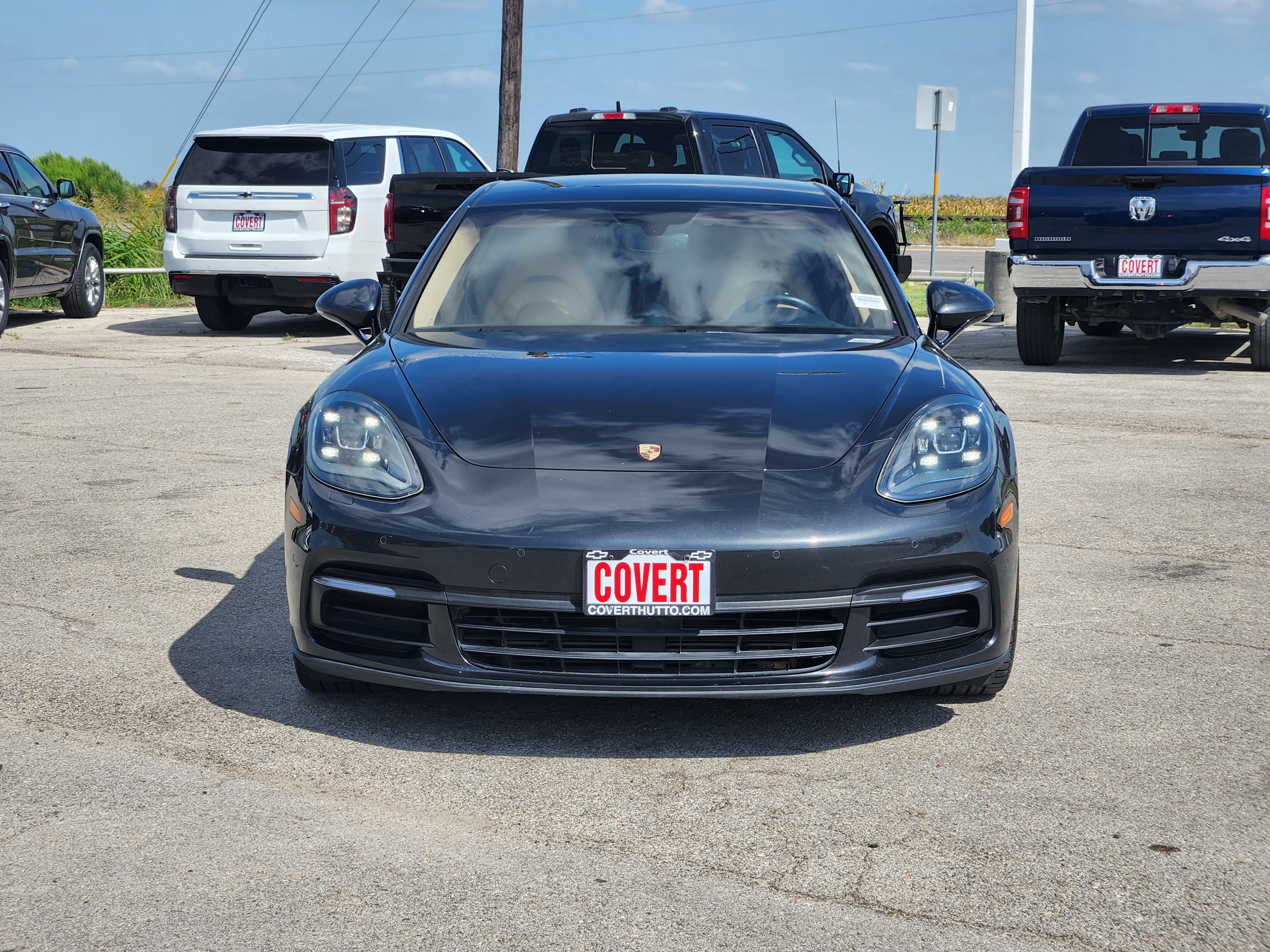 Used 2018 Porsche Panamera 4 AWD/4WD image 2