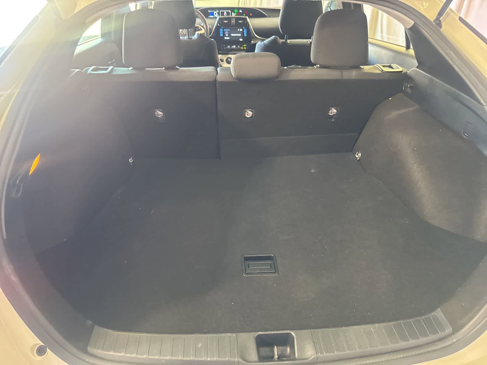Used 2016 Toyota Prius Three FWD image 16