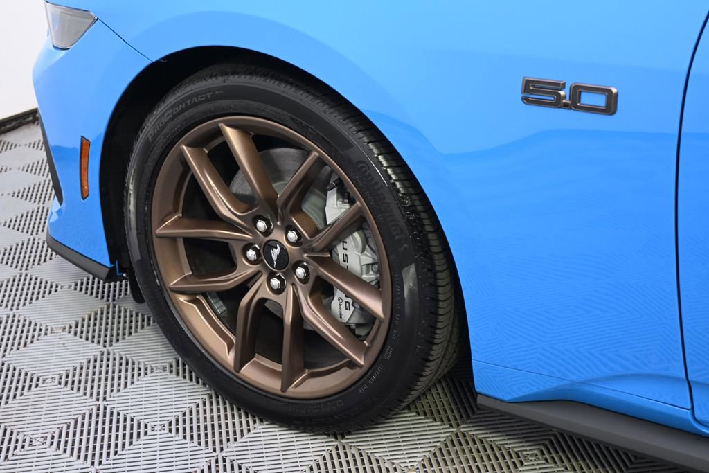 Used 2025 Ford Mustang GT Premium RWD image 23