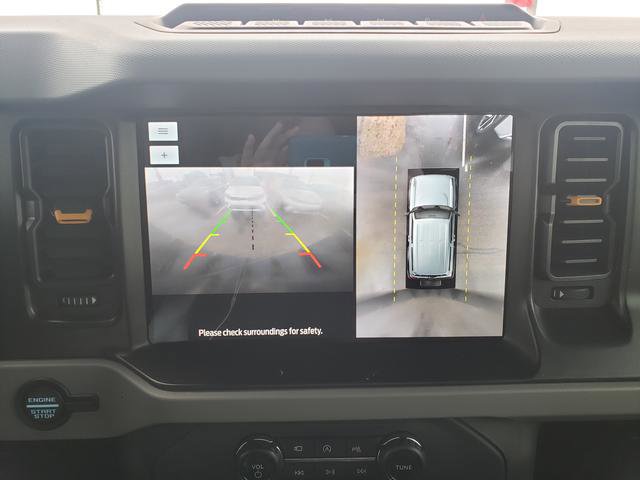 Used 2022 Ford Bronco Badlands image 23