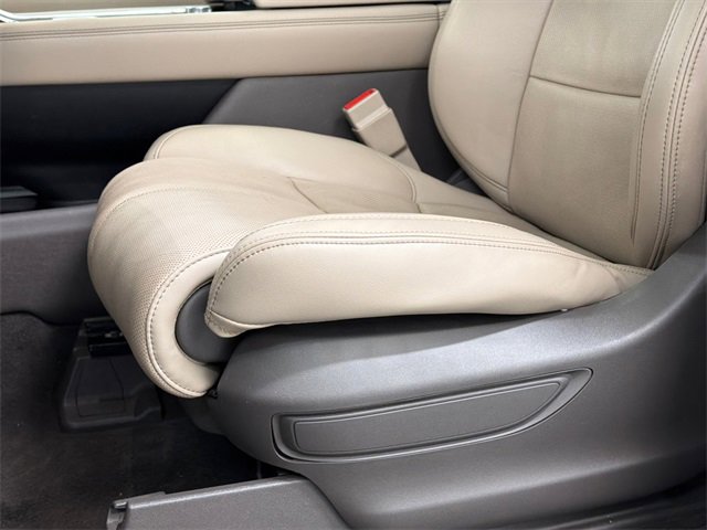 Used 2022 Lincoln Navigator L Reserve image 19