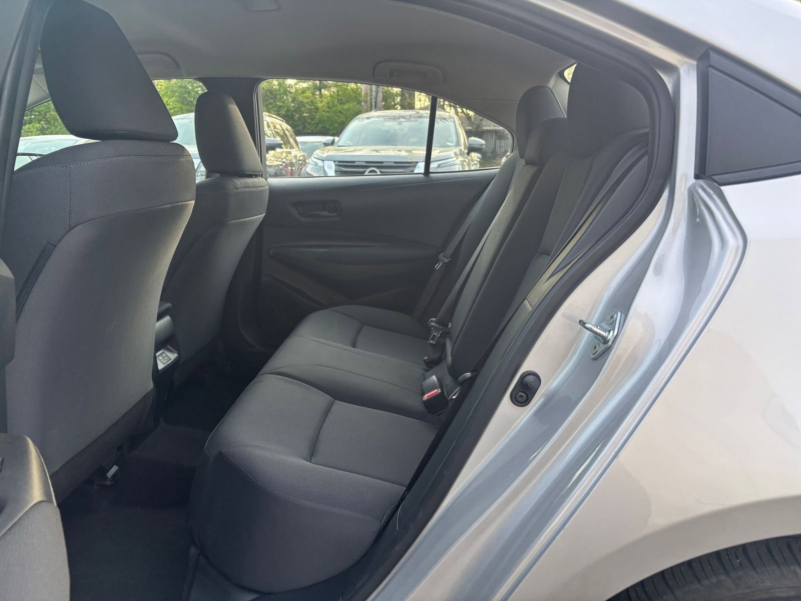 Used 2025 Toyota Corolla LE image 23