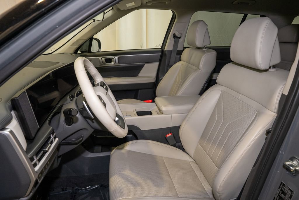 Used 2024 Hyundai Santa Fe SEL image 12