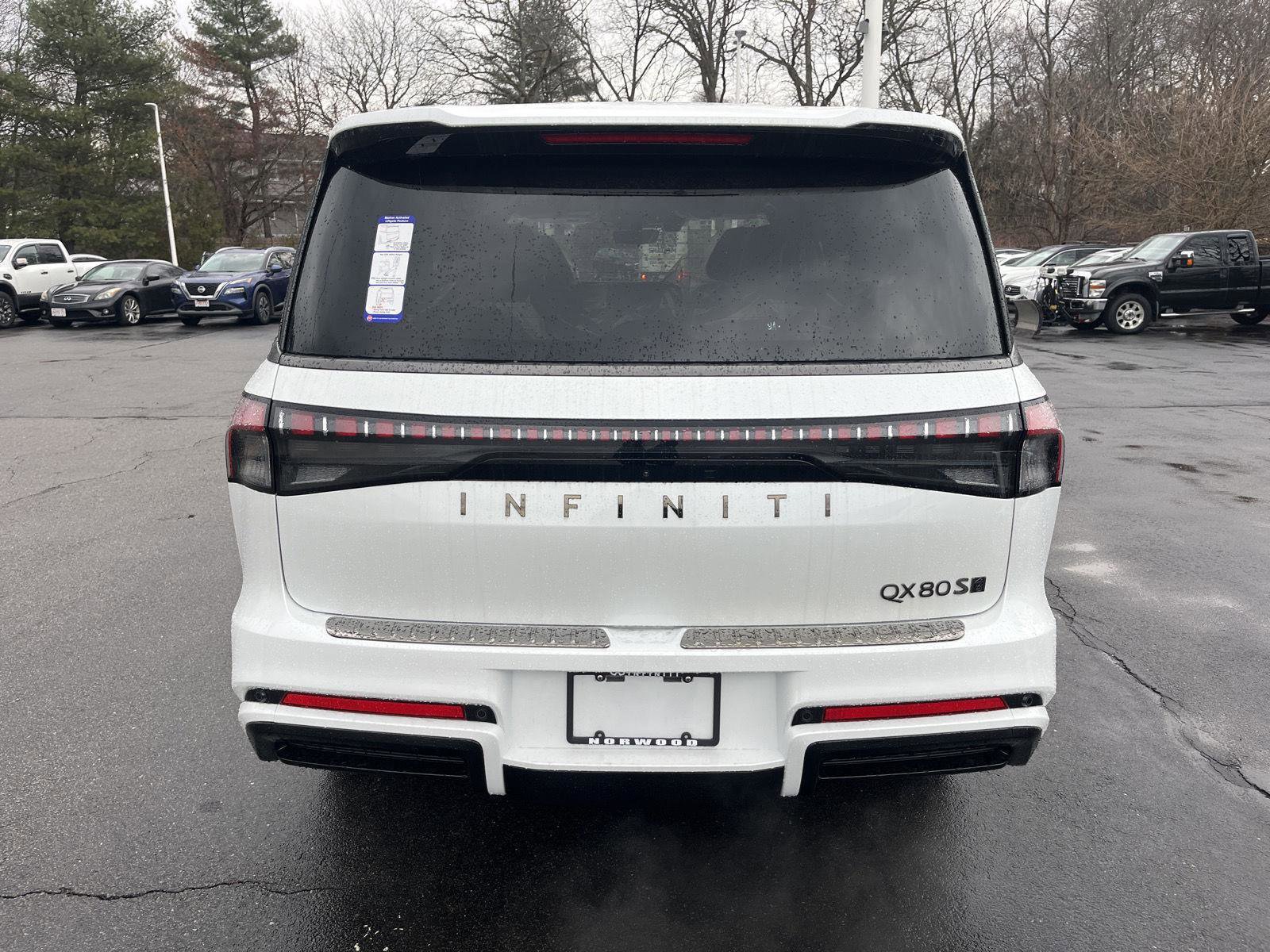 New 2026 INFINITI QX80 4WD w/ Sport Exterior Package image 4