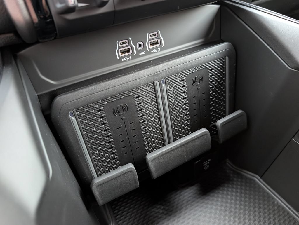 New 2026 RAM 2500 Laramie w/ Night Edition AWD/4WD image 35