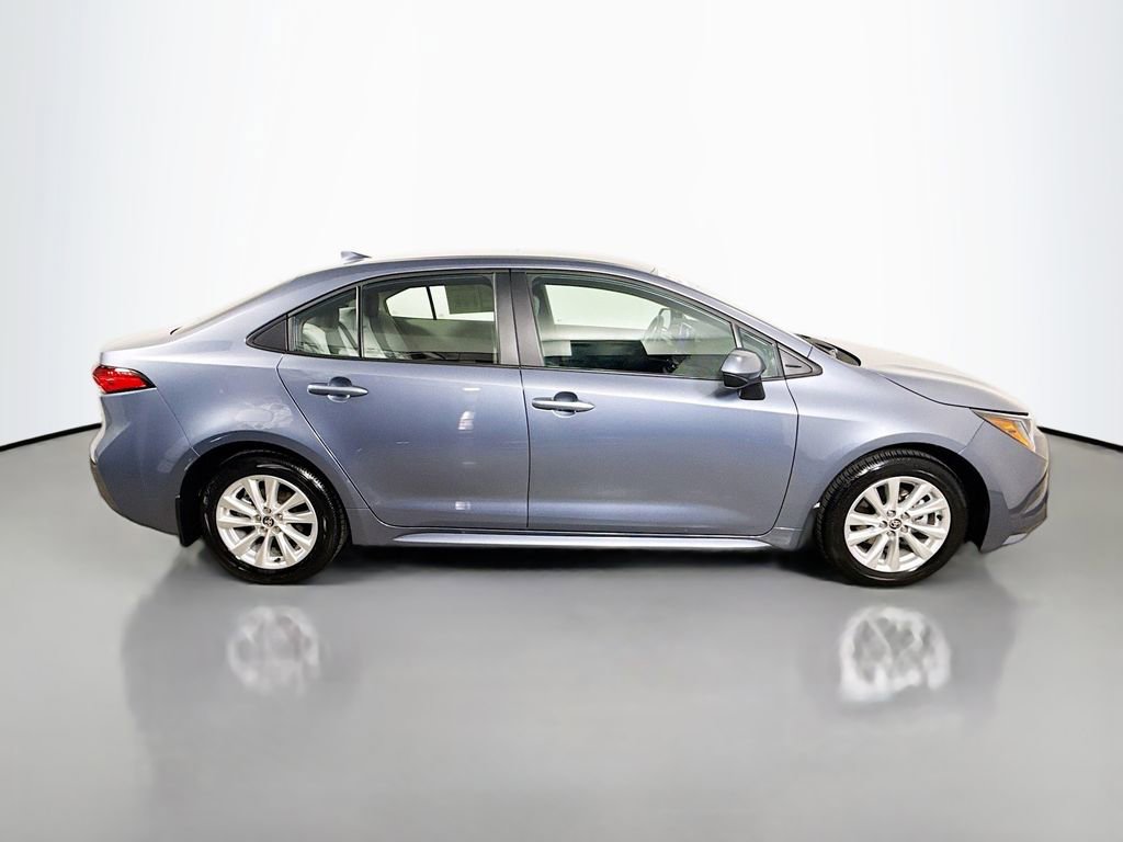 Certified 2025 Toyota Corolla LE w/ LE Premium Package FWD image 8