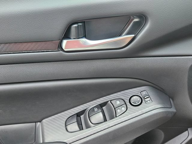 Used 2025 Nissan Altima 2.5 SV w/ SV Special Edition Package FWD image 27