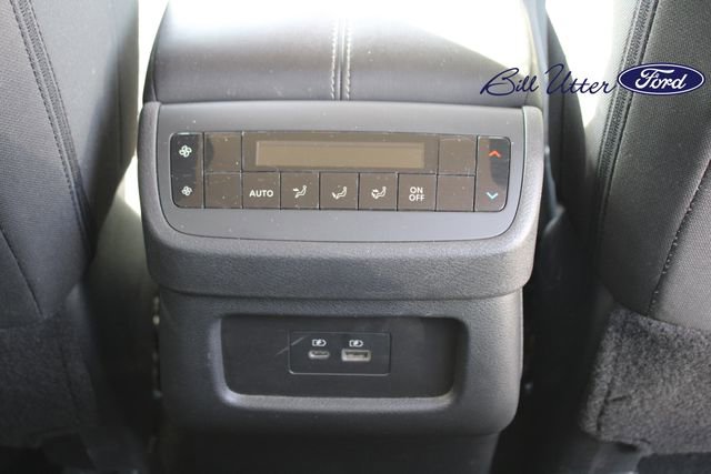 Used 2025 Nissan Pathfinder SV image 15