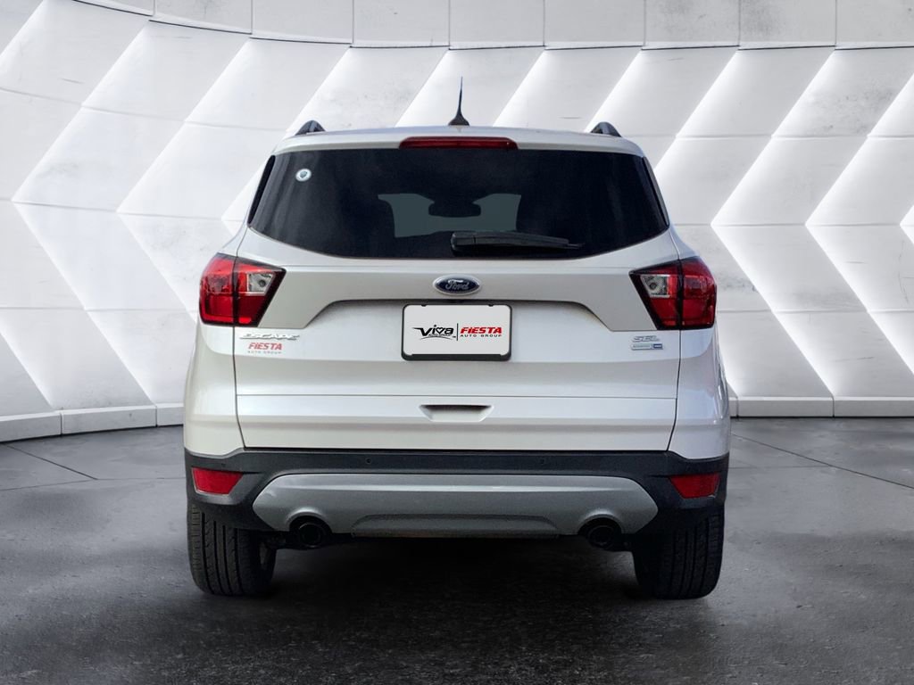 Used 2019 Ford Escape SEL image 5