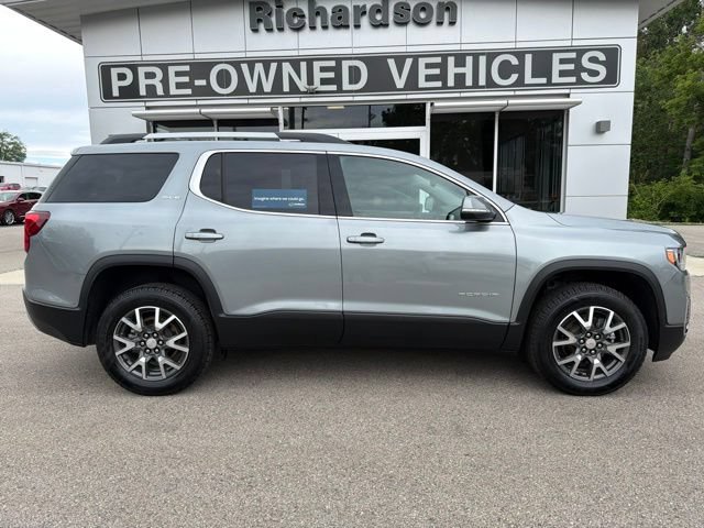 Used 2023 GMC Acadia SLE w/ Driver Convenience Package AWD/4WD image 2