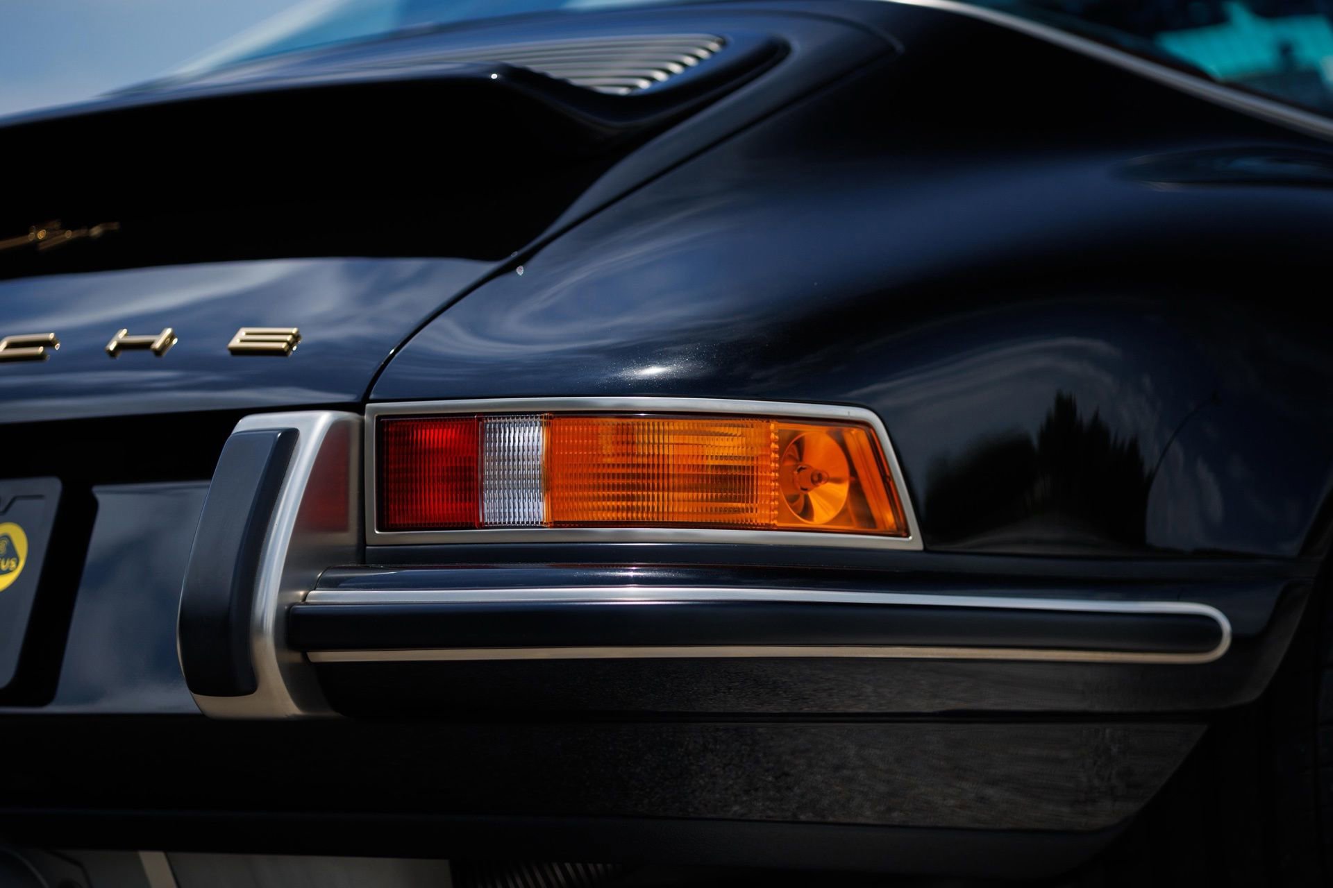Used 1992 Porsche 911 Targa RWD image 22