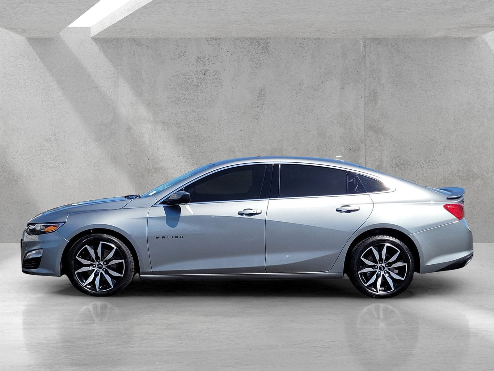 Used 2024 Chevrolet Malibu RS FWD image 7