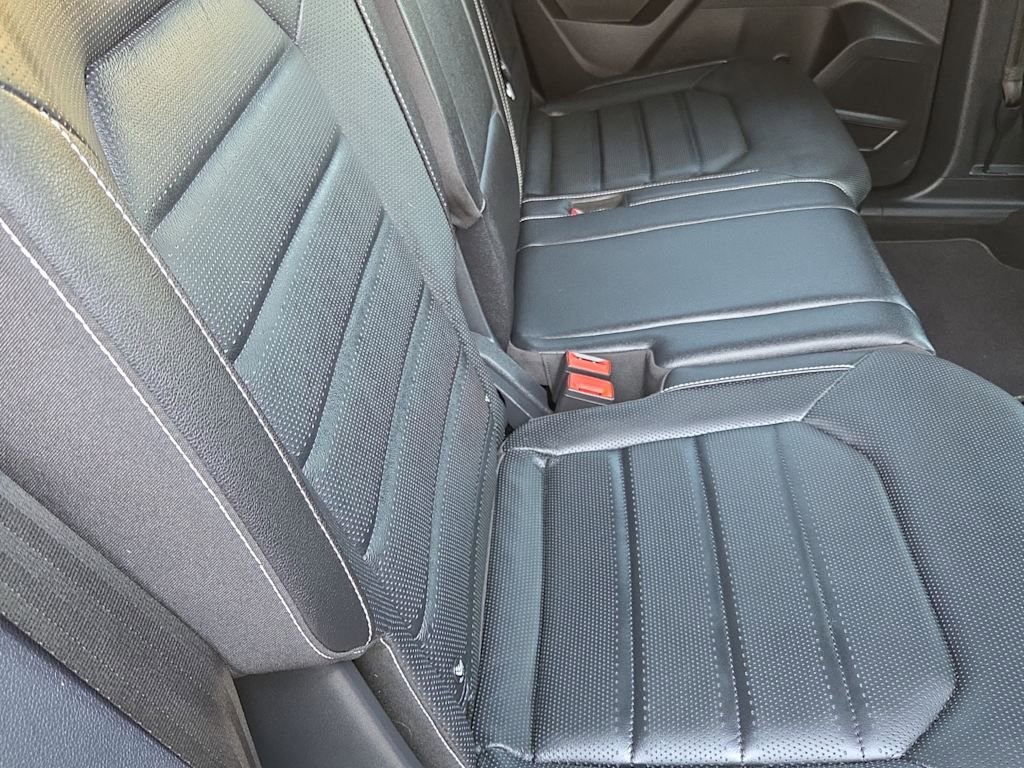 Used 2020 Volkswagen Atlas Cross Sport SEL Premium R-Line image 49