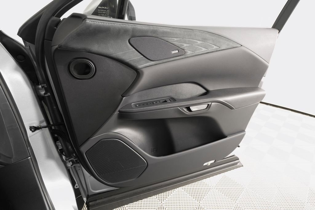 New 2026 Lexus RX 450h AWD image 19