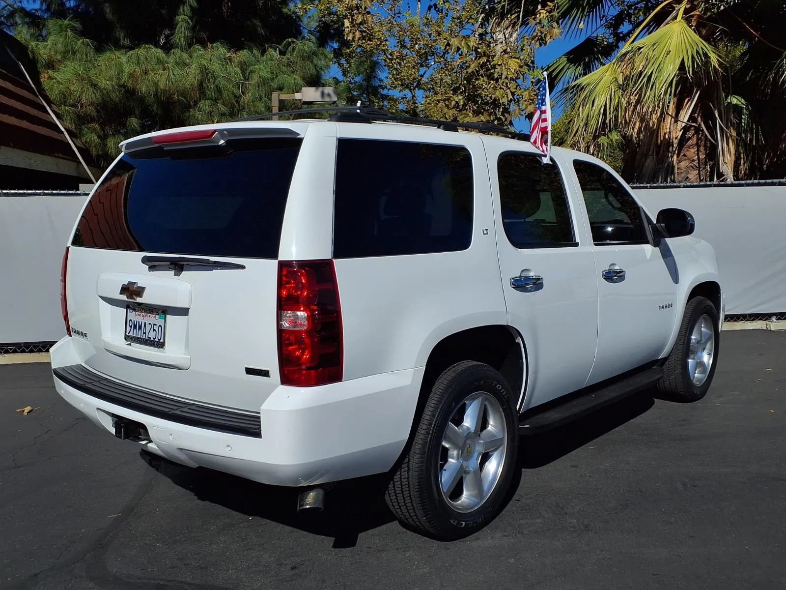 Used 2010 Chevrolet Tahoe LT w/ Regional Value Package RWD image 6