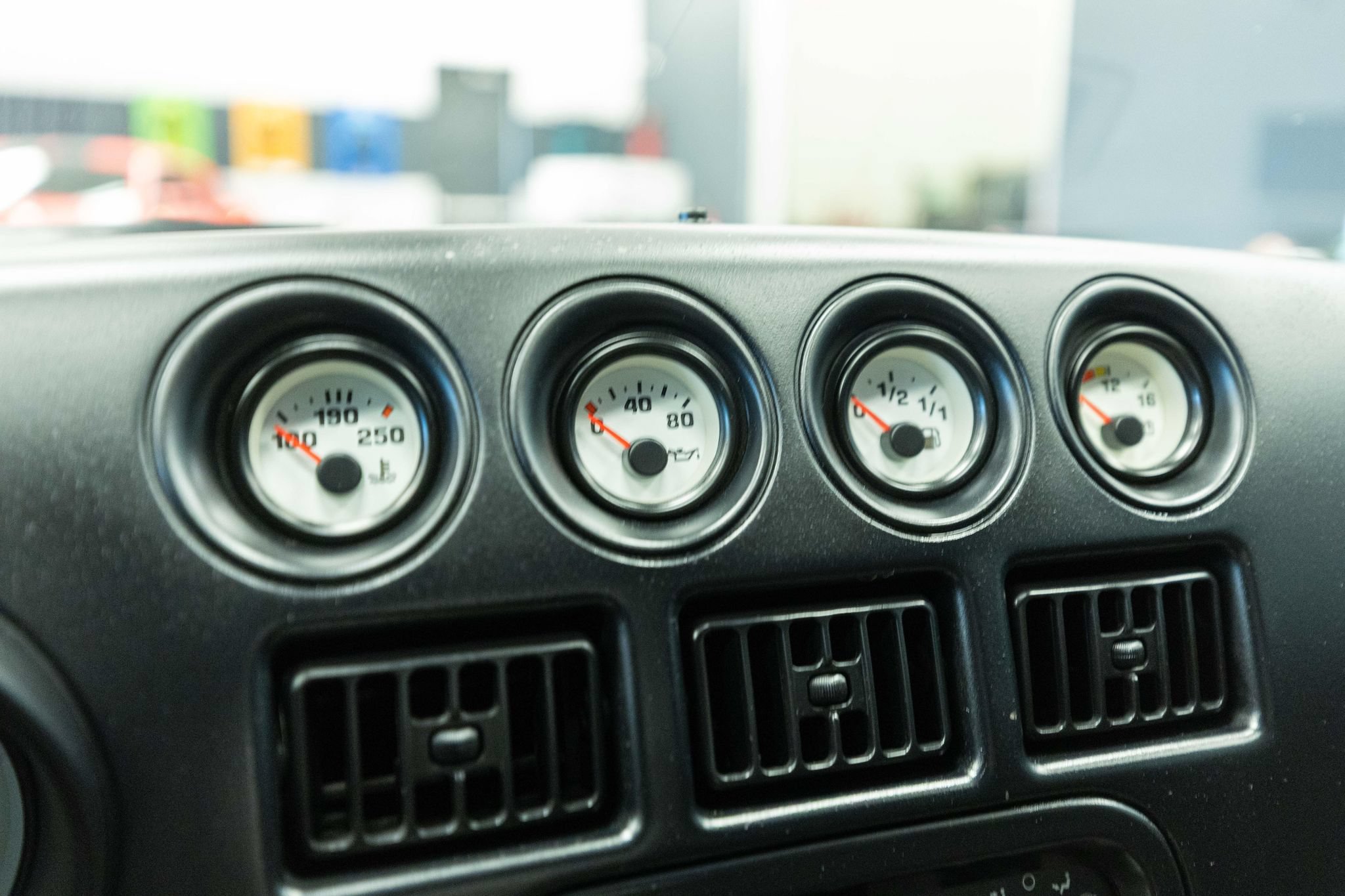 Used 1994 Dodge Viper RT/10 RWD image 12