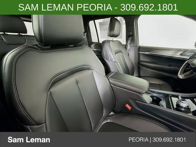 New 2025 Jeep Grand Cherokee Limited image 28