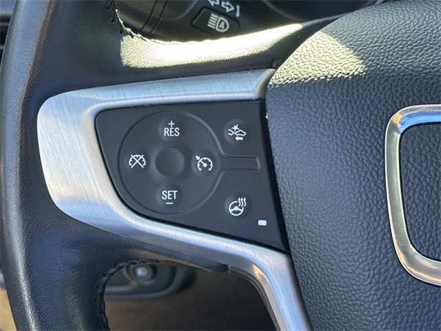 Used 2022 GMC Terrain SLT image 28