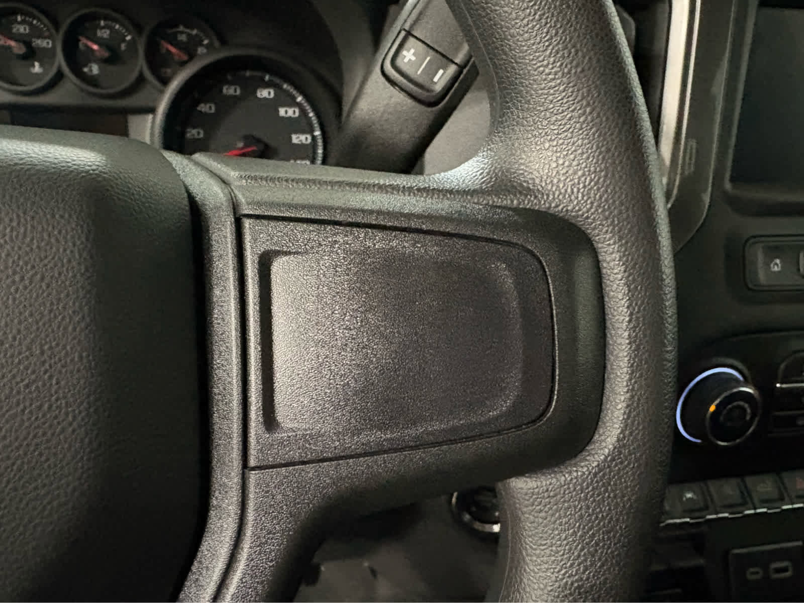 Certified 2025 Chevrolet Silverado 1500 Custom Trail Boss image 19