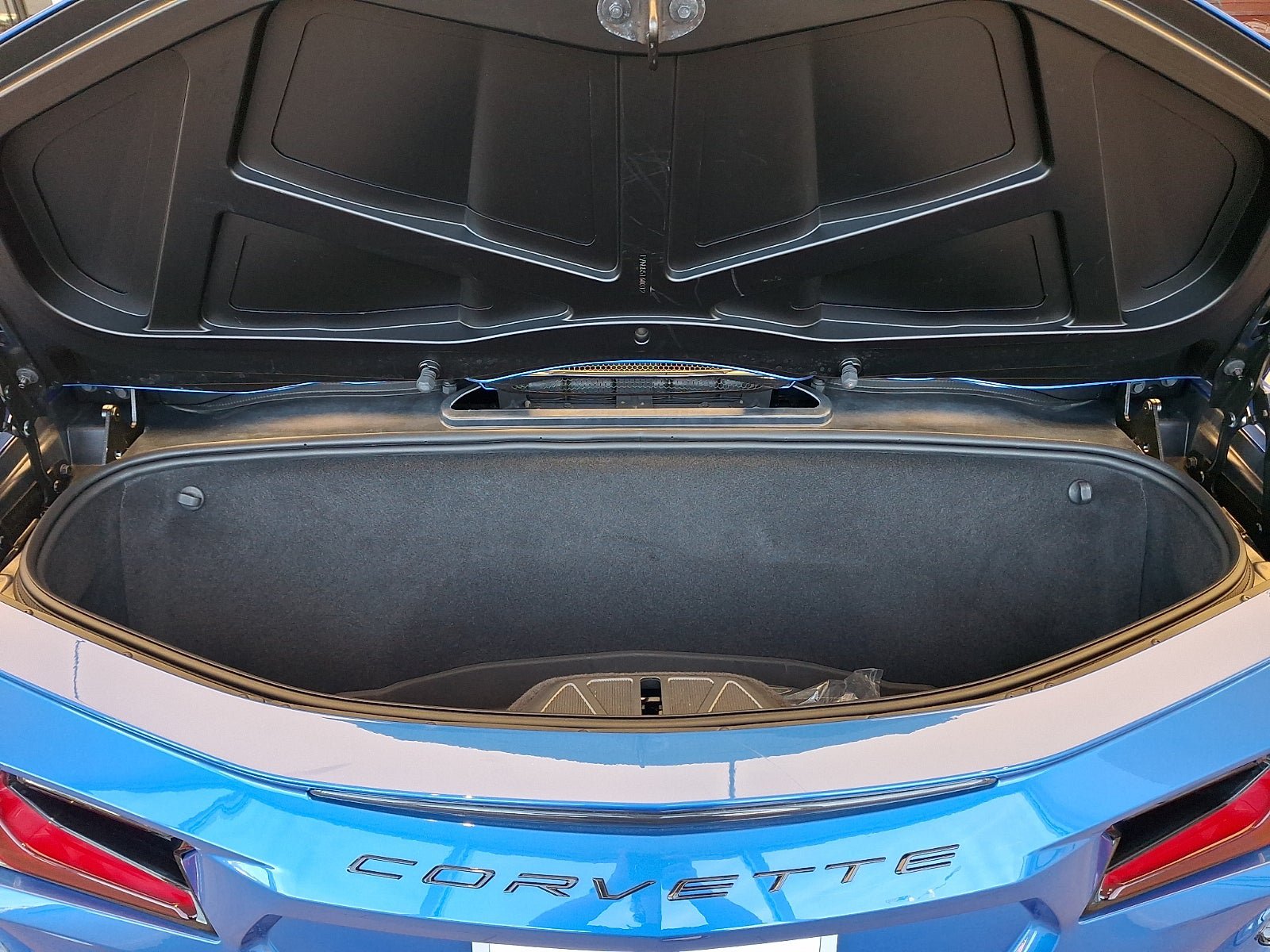 Used 2022 Chevrolet Corvette Stingray Preferred Conv RWD image 28
