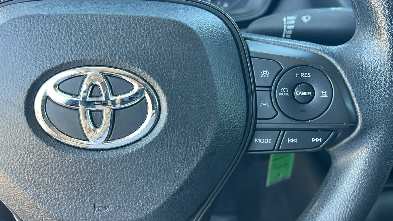 Used 2023 Toyota Corolla LE FWD image 20