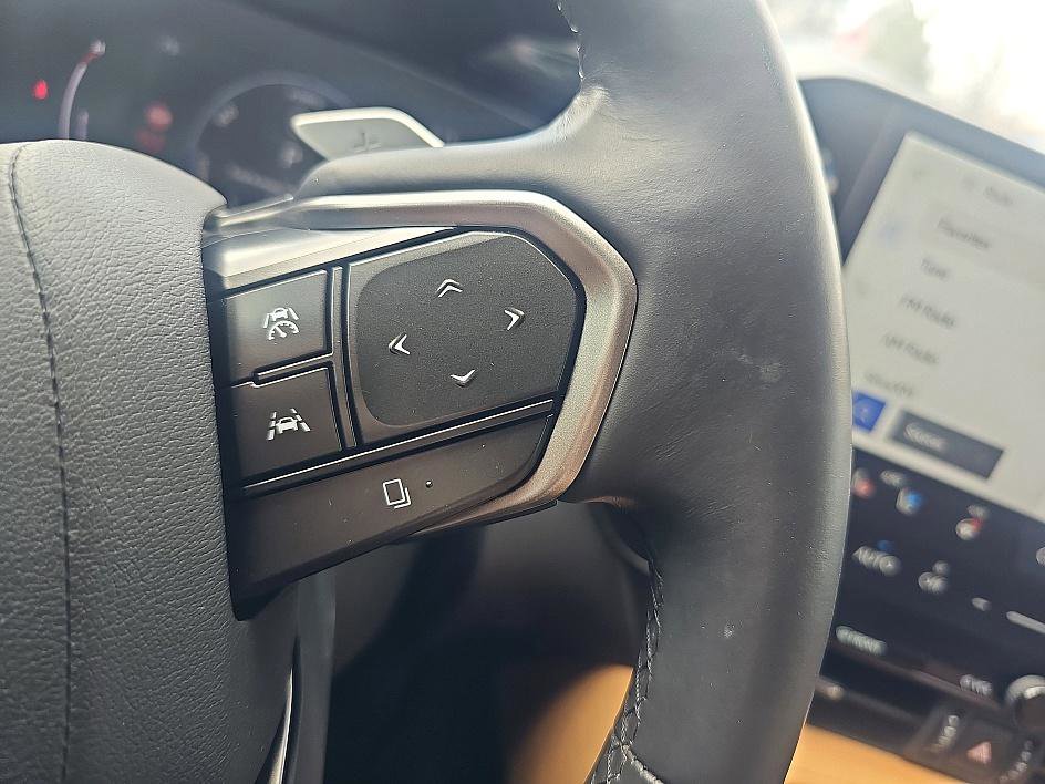 Used 2022 Lexus NX 350h NX 350h Premium image 23