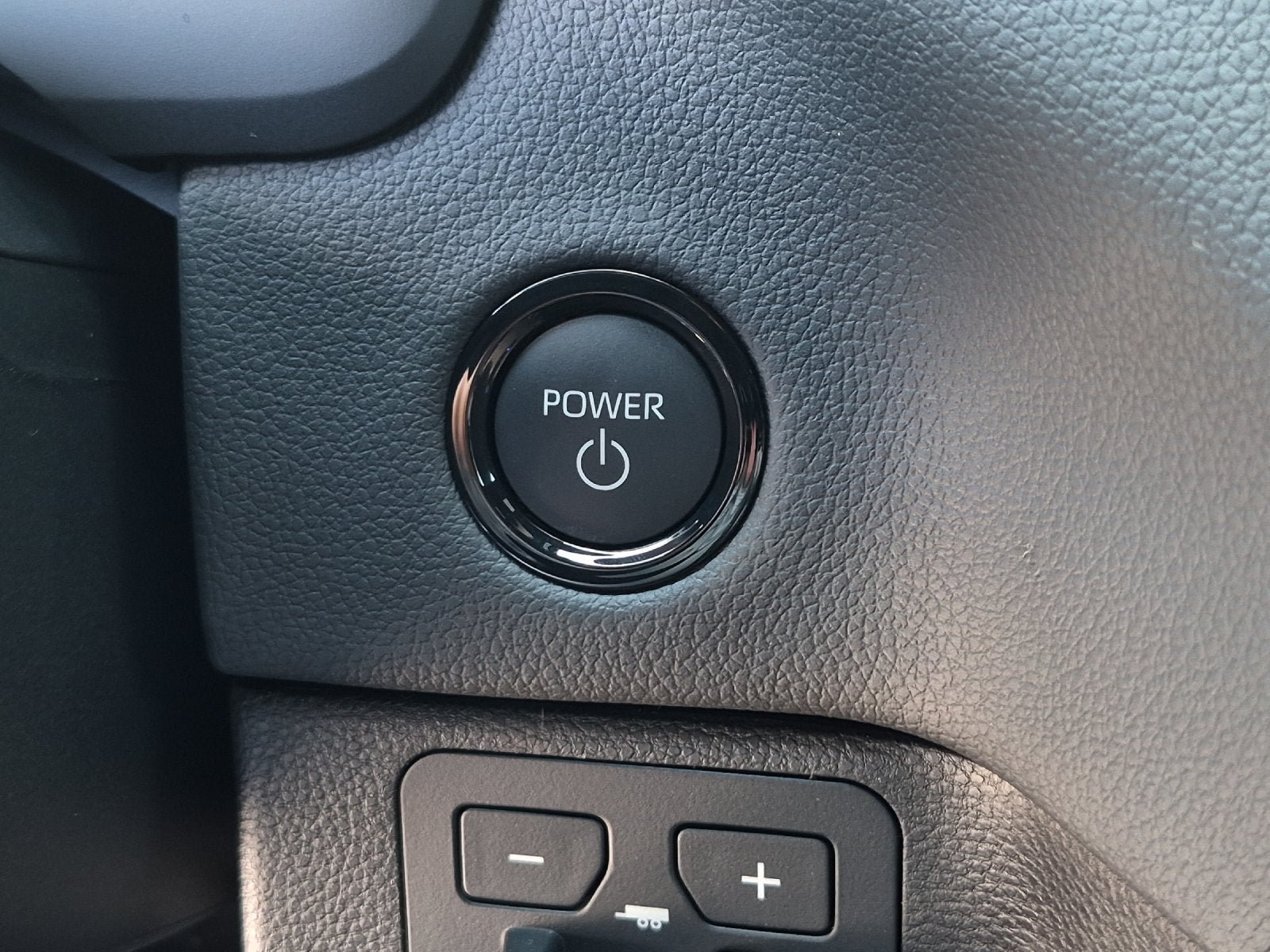 New 2026 Toyota Tundra Limited AWD/4WD image 22