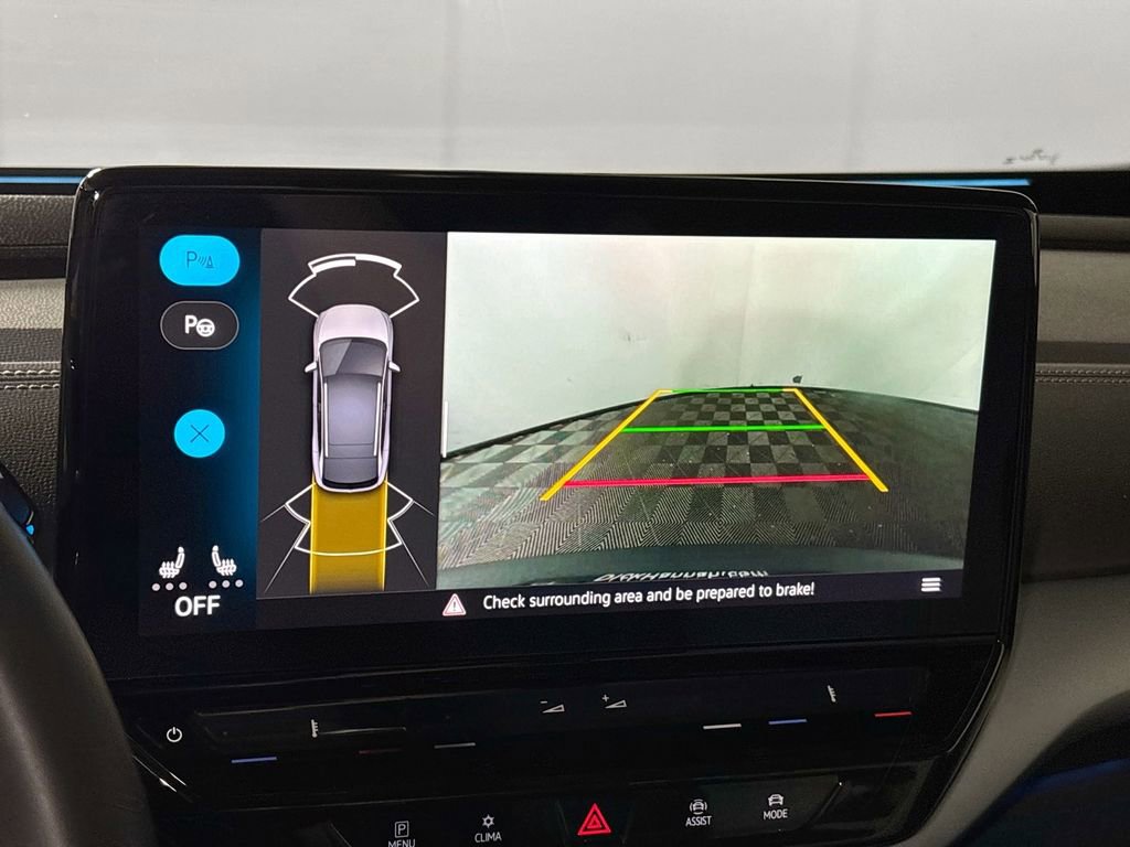 Certified 2024 Volkswagen ID.4 2WD image 17