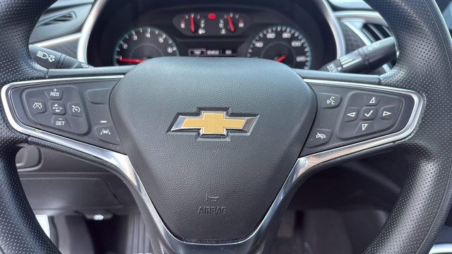 Used 2024 Chevrolet Malibu LT FWD image 17