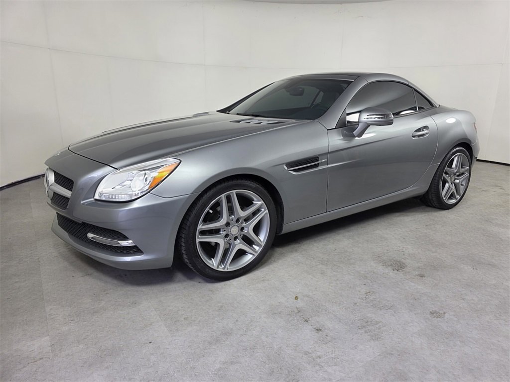 Used 2015 Mercedes-Benz SLK 250 image 9