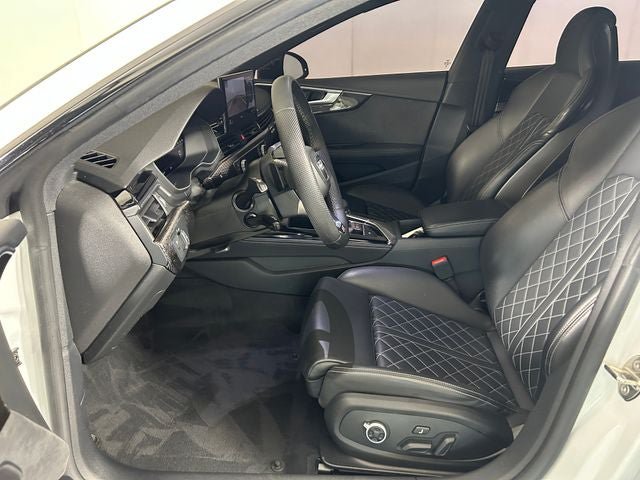 Used 2024 Audi S5 Premium Plus w/ Premium Plus Package AWD/4WD image 12