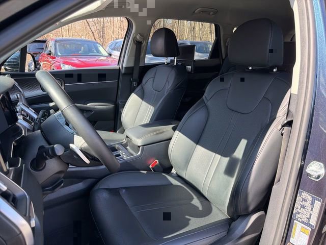 Used 2023 Kia Sorento EX image 18