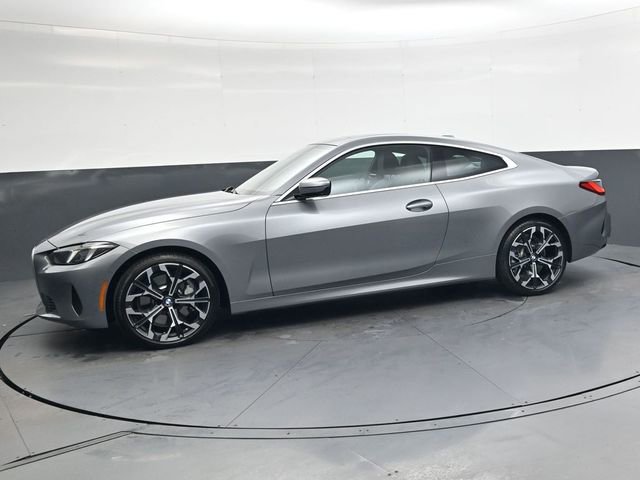 Used 2025 BMW 430i xDrive Coupe w/ Premium Package image 9