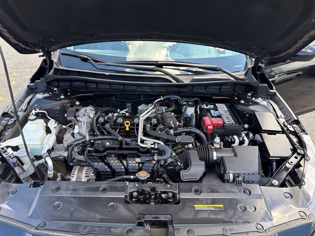 Used 2024 Nissan Altima 2.5 SR FWD image 39