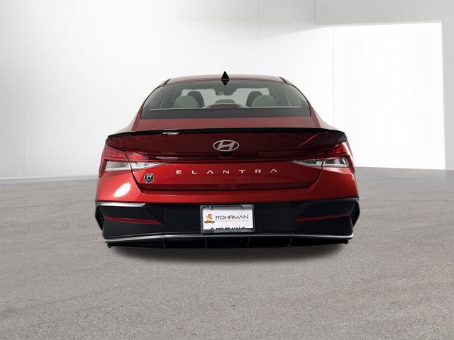New 2026 Hyundai Elantra SEL Sport image 6