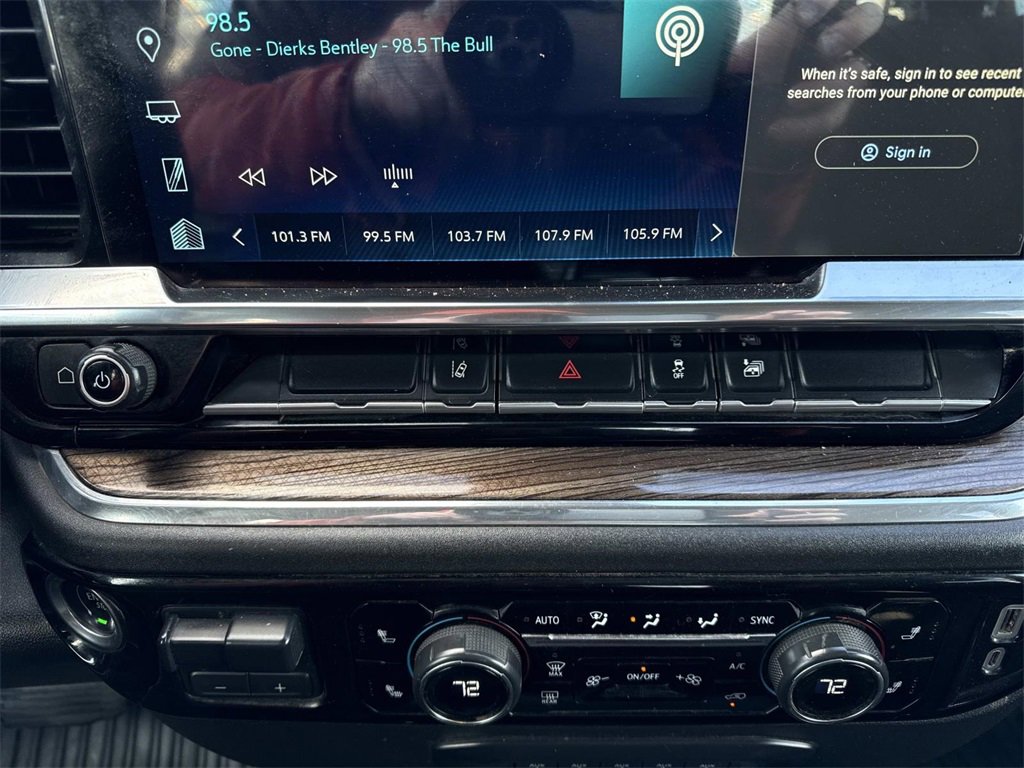 Used 2024 Chevrolet Silverado 2500 LT w/ Convenience Package image 18