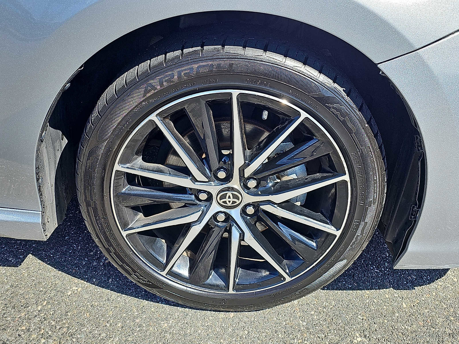 Used 2024 Toyota Camry SE FWD image 8