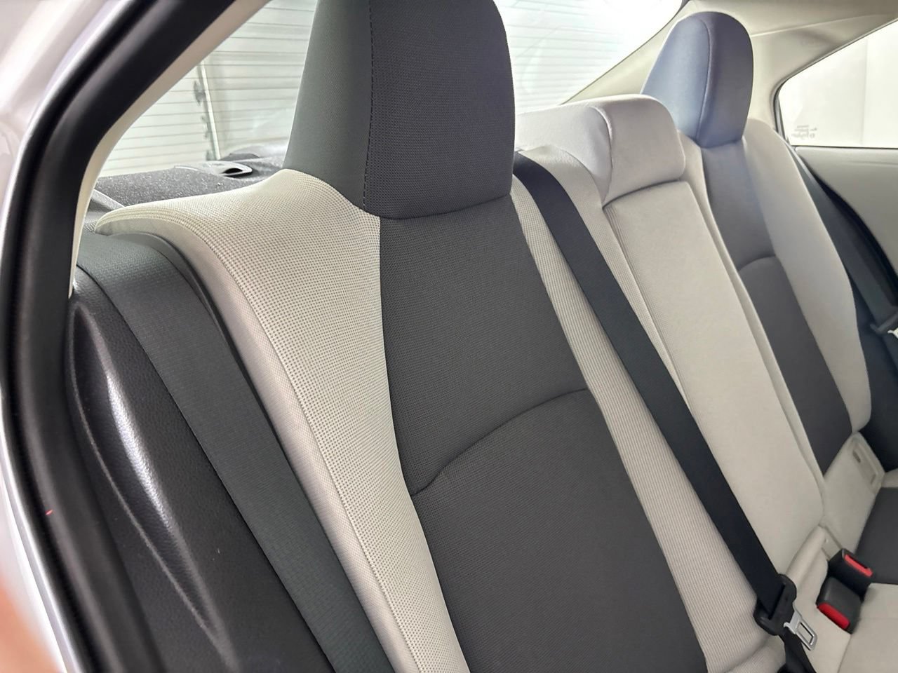Used 2025 Toyota Corolla LE FWD image 27