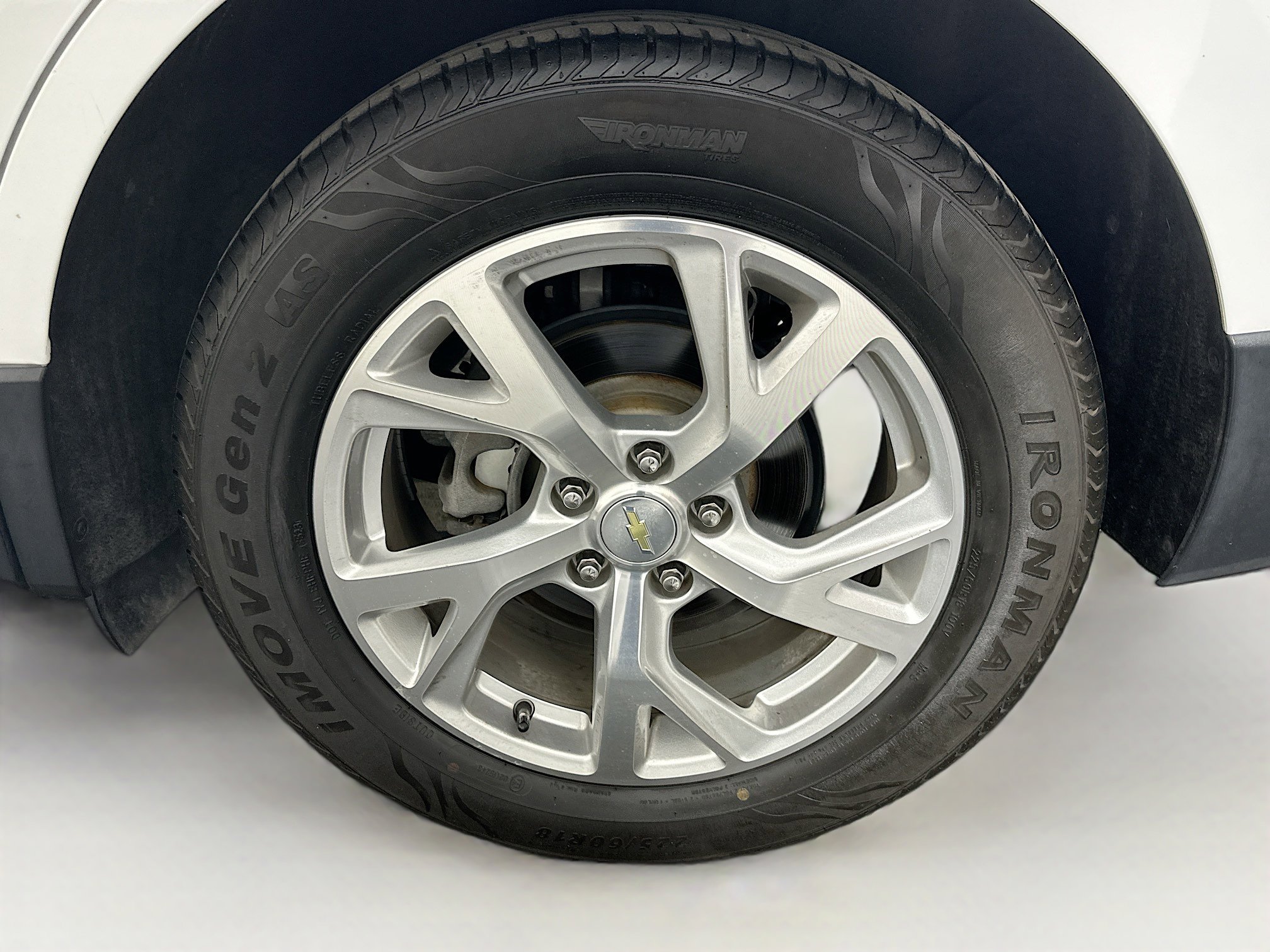 Used 2020 Chevrolet Equinox LT image 11