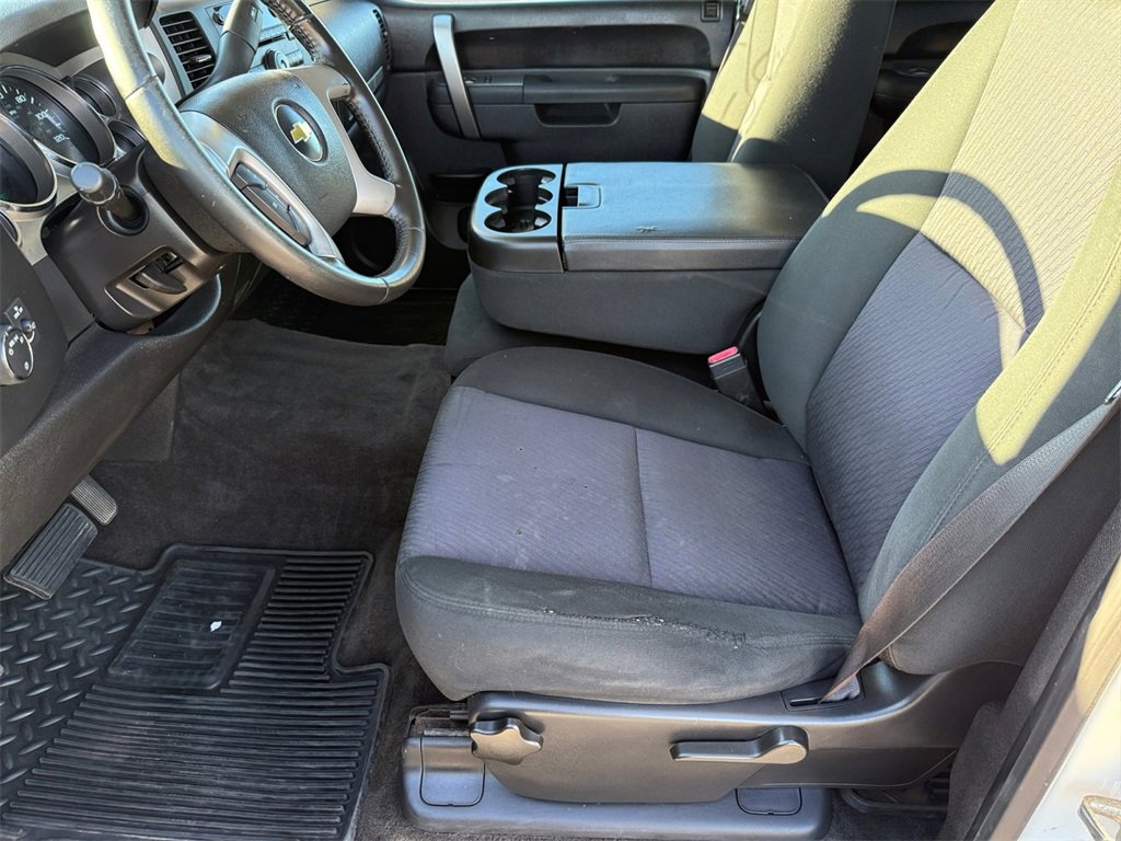Used 2013 Chevrolet Silverado 1500 LT image 10