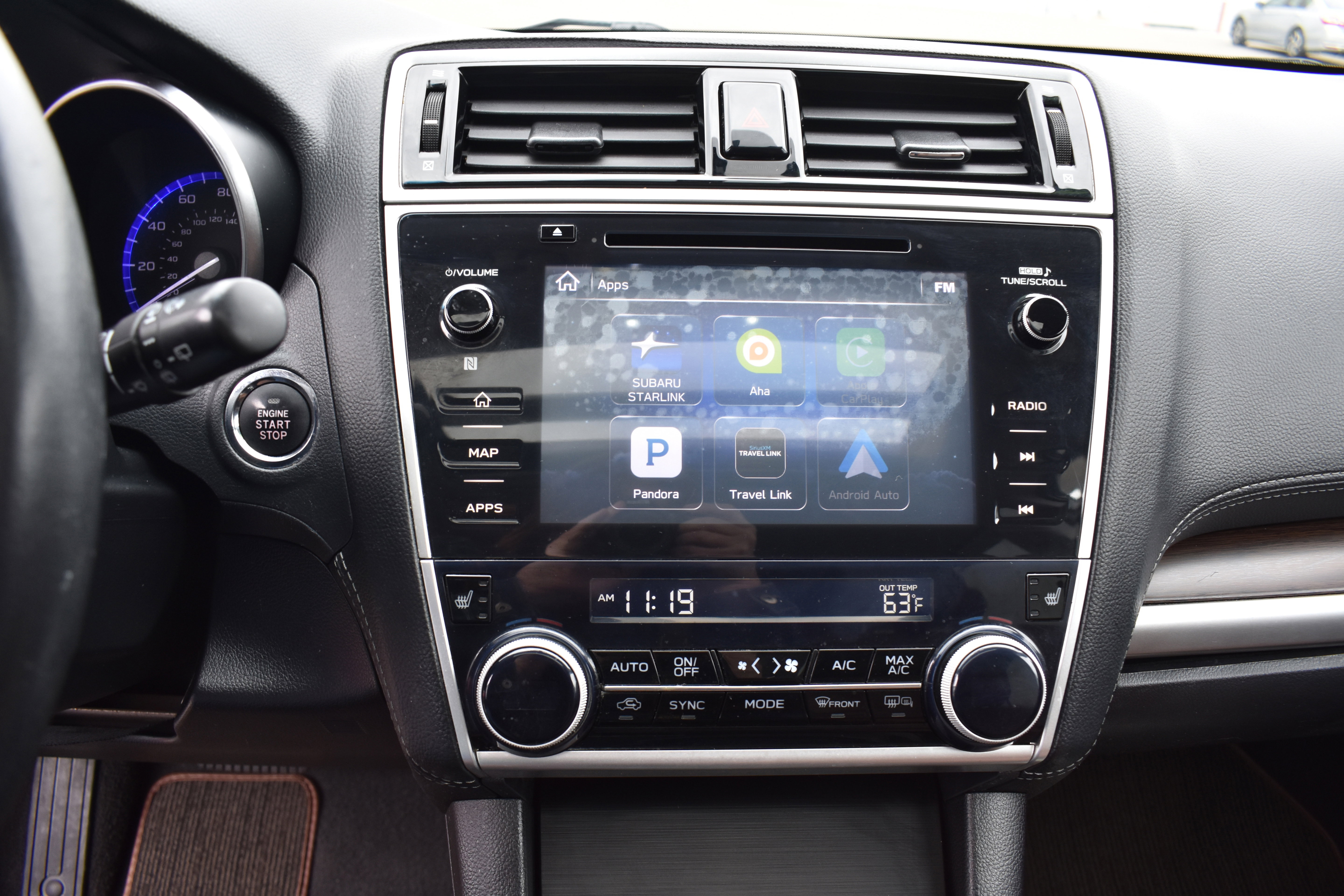 Used 2018 Subaru Outback 2.5i Touring w/ Popular Package #3 image 19