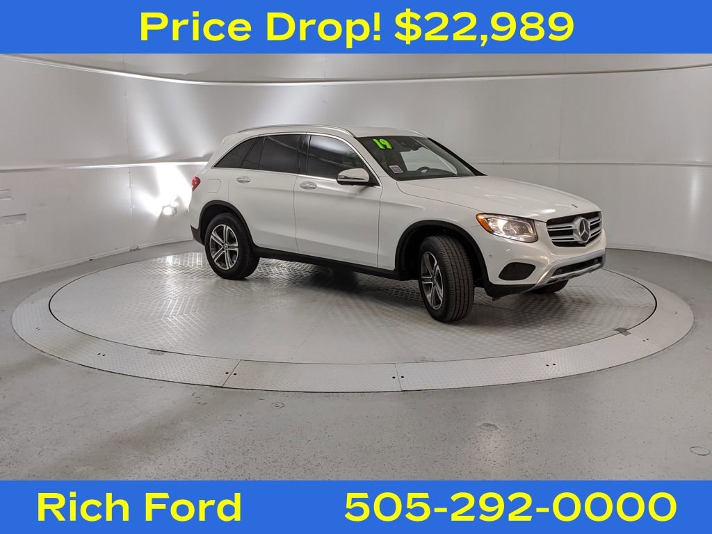 Used 2019 Mercedes-Benz GLC 300 4MATIC image 1