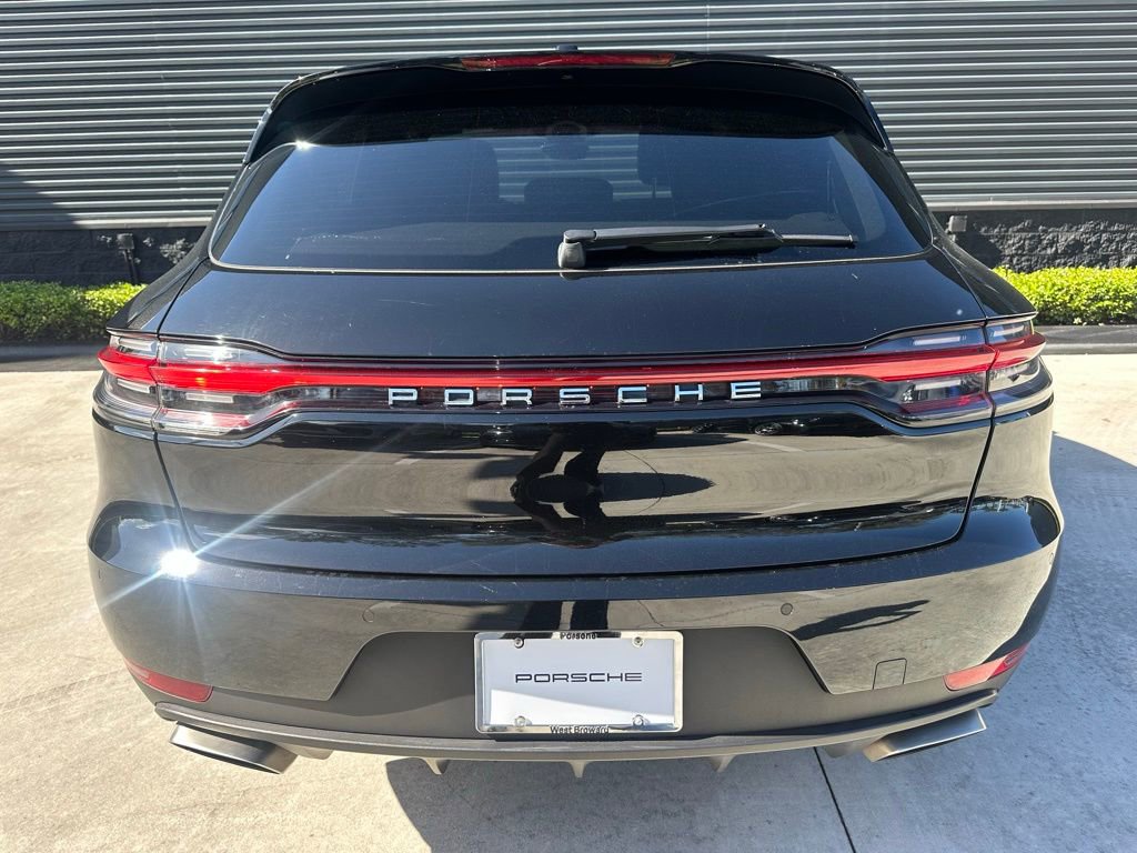 Certified 2021 Porsche Macan image 12