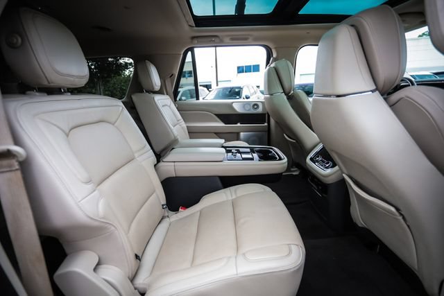 Used 2018 Lincoln Navigator L Reserve w/ Technology Package AWD/4WD image 58