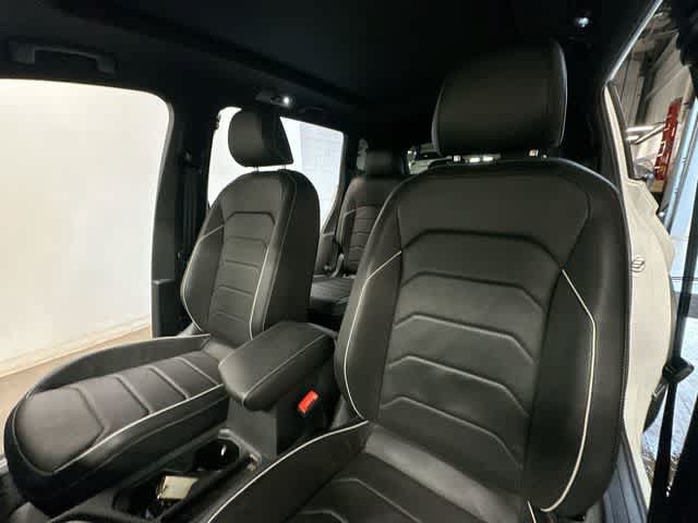Used 2023 Volkswagen Tiguan SEL R-Line AWD/4WD image 17