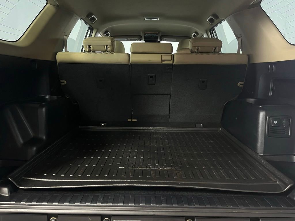 Used 2024 Toyota 4Runner SR5 AWD/4WD image 21