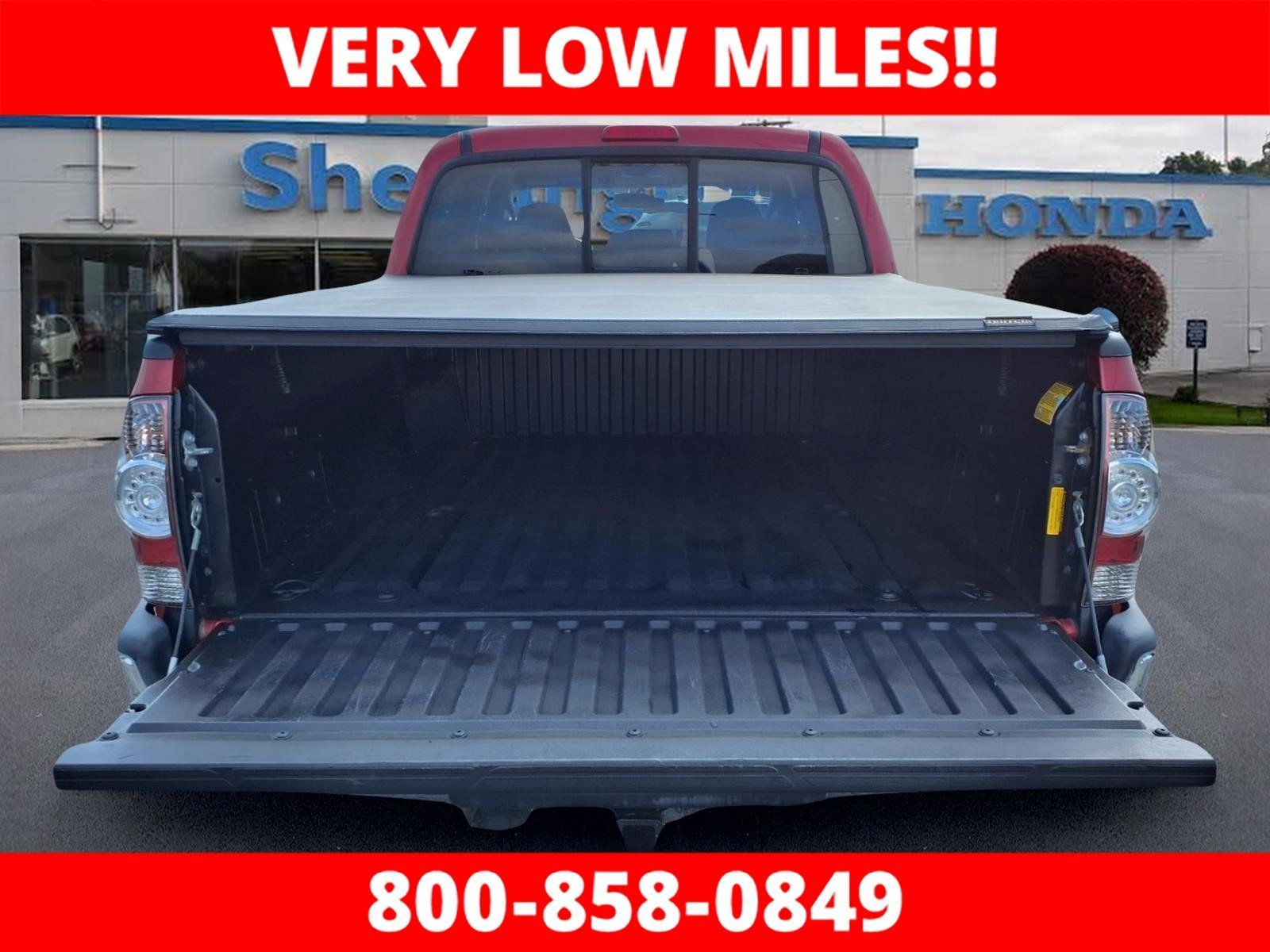 Used 2014 Toyota Tacoma 4x4 Double Cab w/ SR5 Package image 5