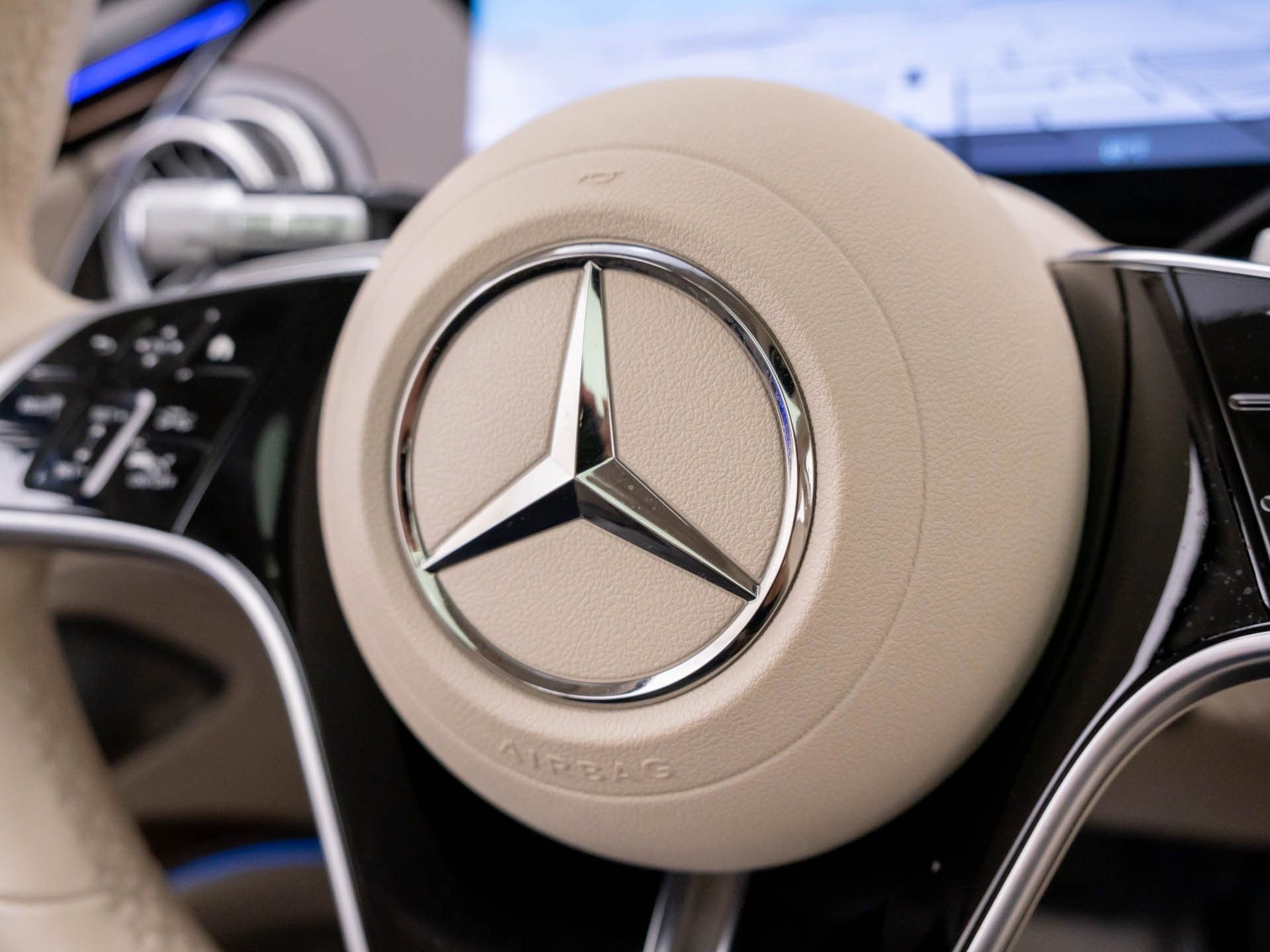 Used 2023 Mercedes-Benz EQS 580 4MATIC SUV image 28